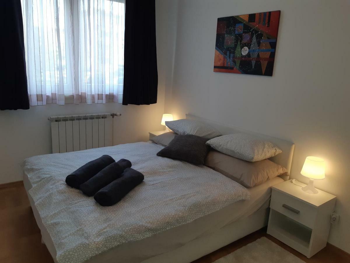 Apartment With Garage Lavici Zágráb Kültér fotó